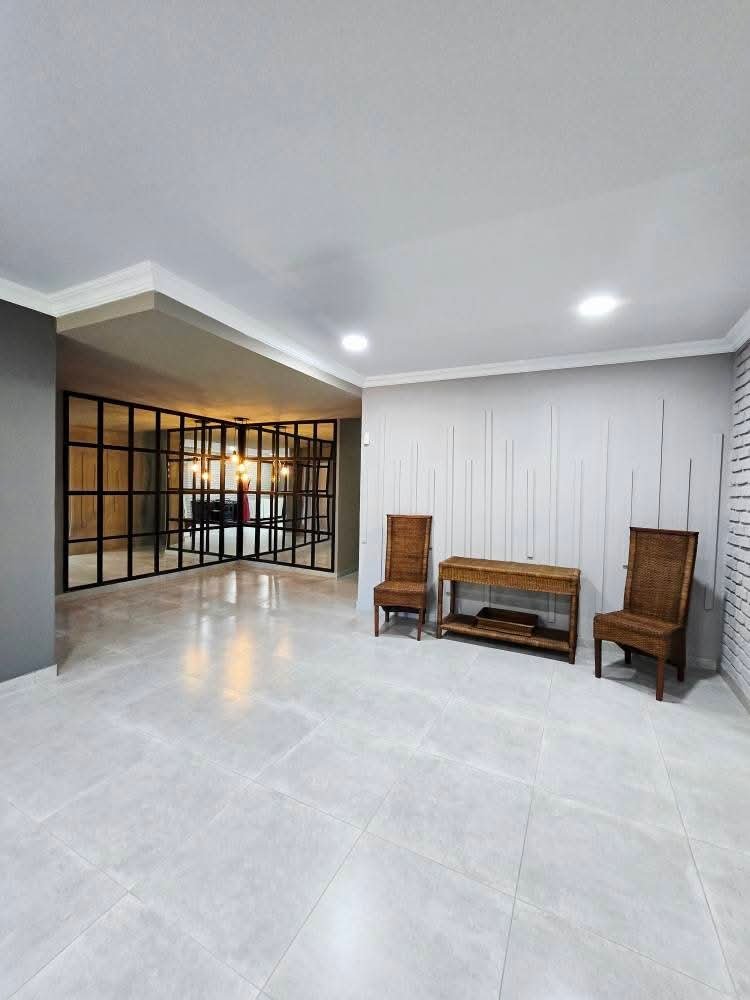 5 Bedroom Property for Sale in Irene Park North West